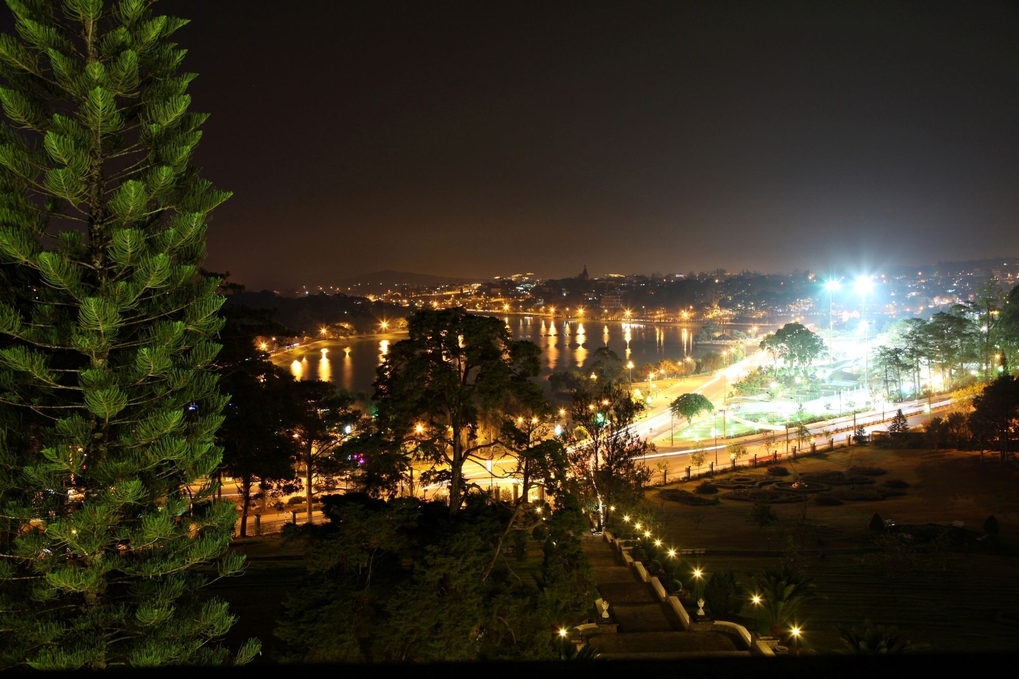 Dalat Palace Heritage Hotel Exterior photo